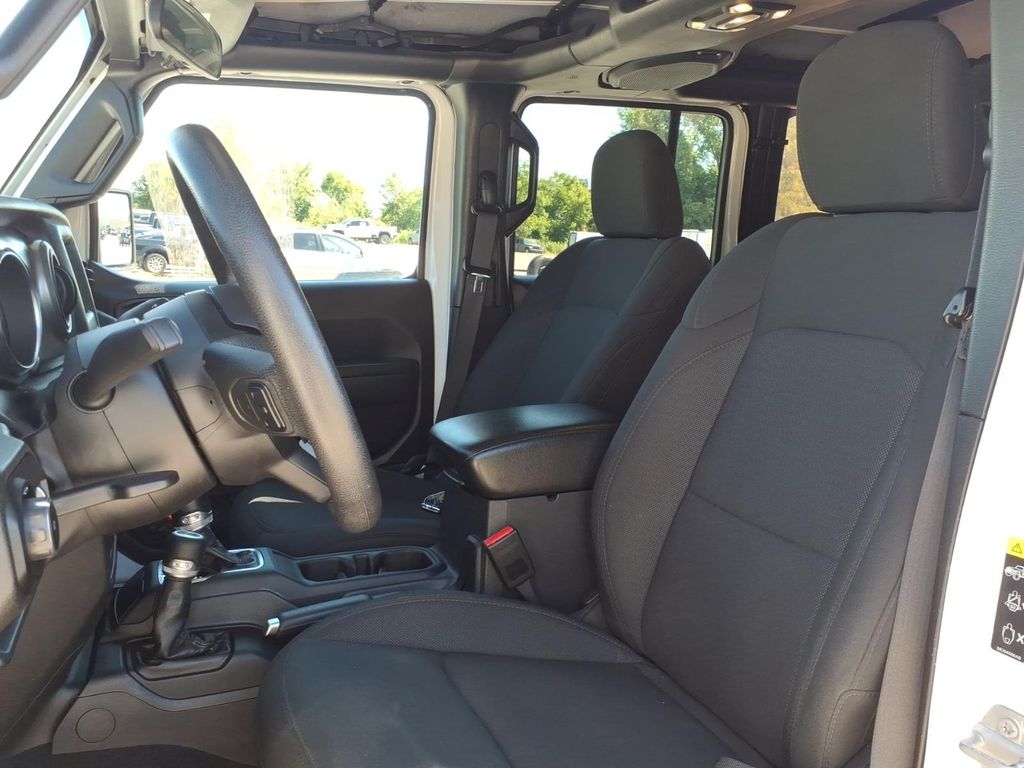 2023 Jeep Wrangler 4-Door Sport - Photo 21