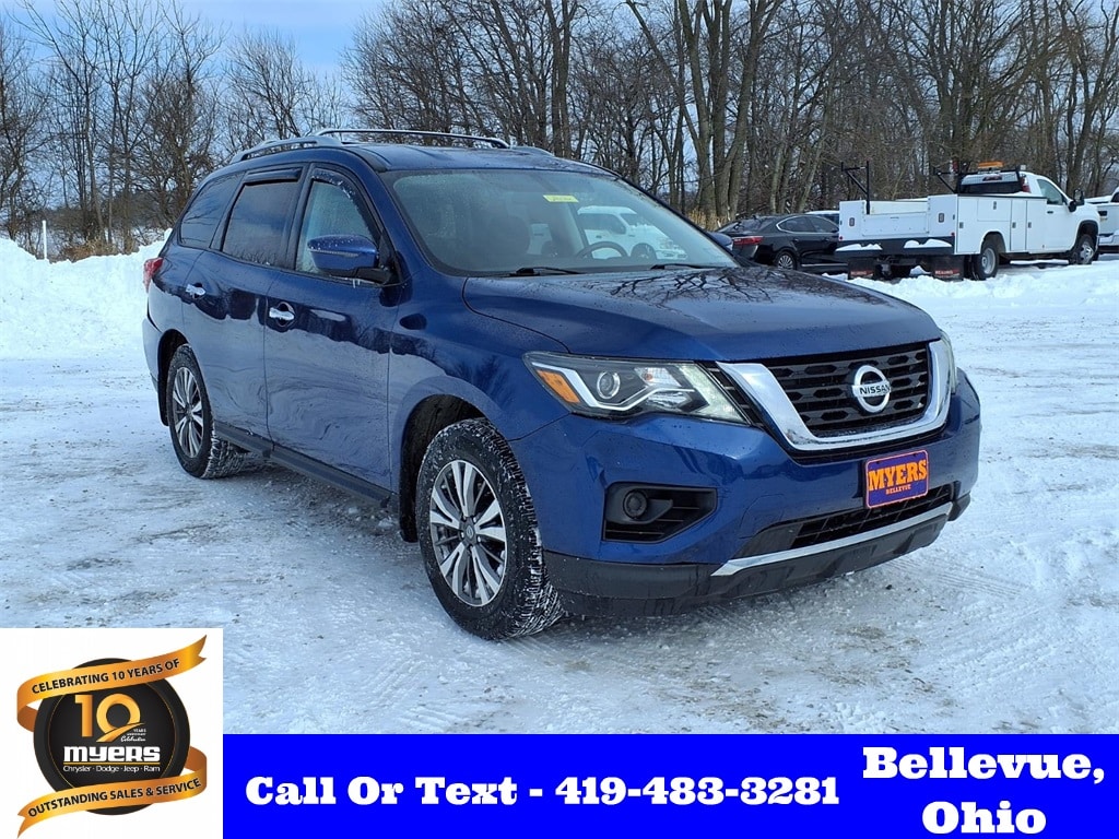 2019 Nissan Pathfinder S