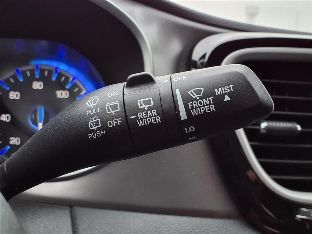 2026 Chrysler Pacifica Select - Photo 19