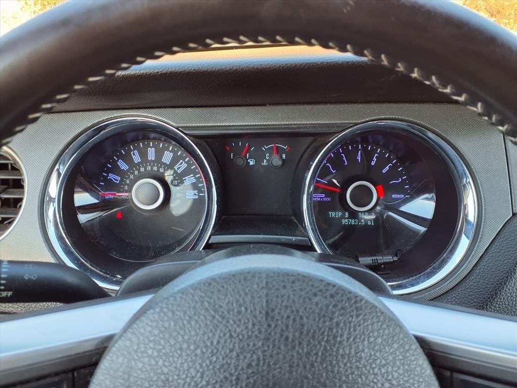 Used 2014 Ford Mustang V6 with VIN 1ZVBP8EM5E5275689 for sale in Bellevue, OH