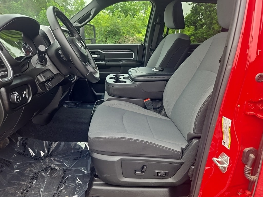 Used 2024 RAM Ram 2500 Pickup Big Horn with VIN 3C6UR5DJ9RG343039 for sale in Bellevue, OH