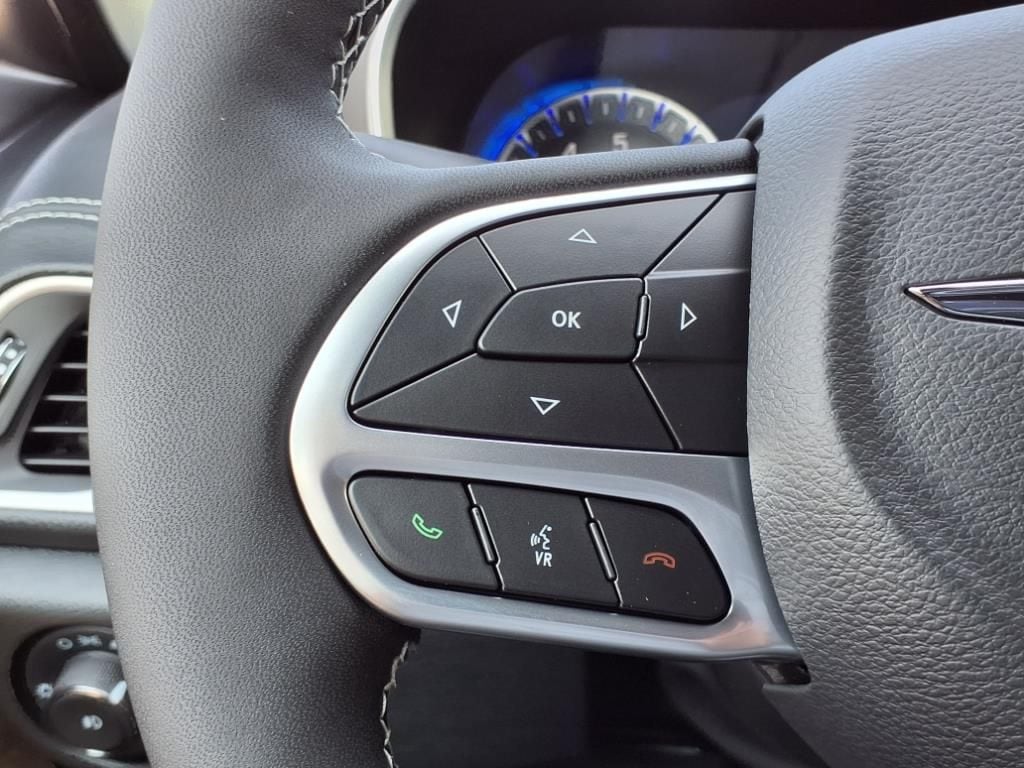 2025 Chrysler Pacifica Select - Photo 20