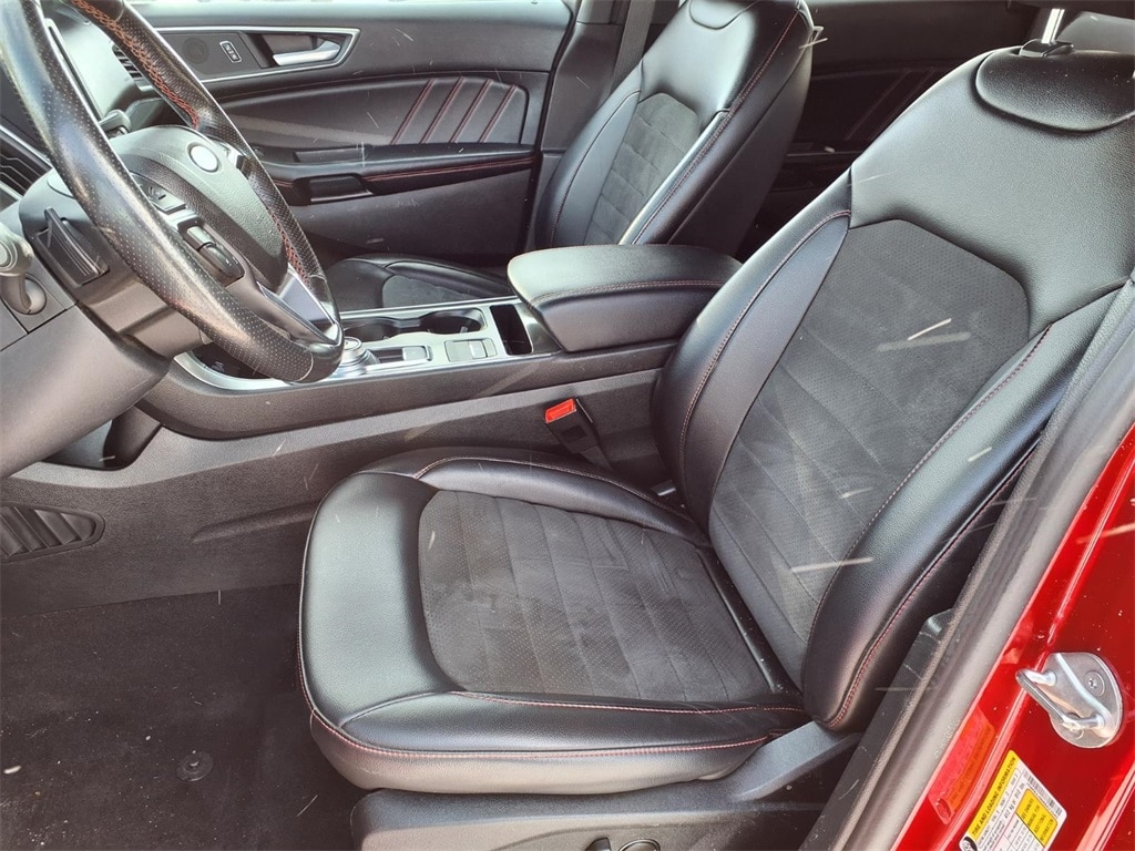 Used 2022 Ford Edge SUV