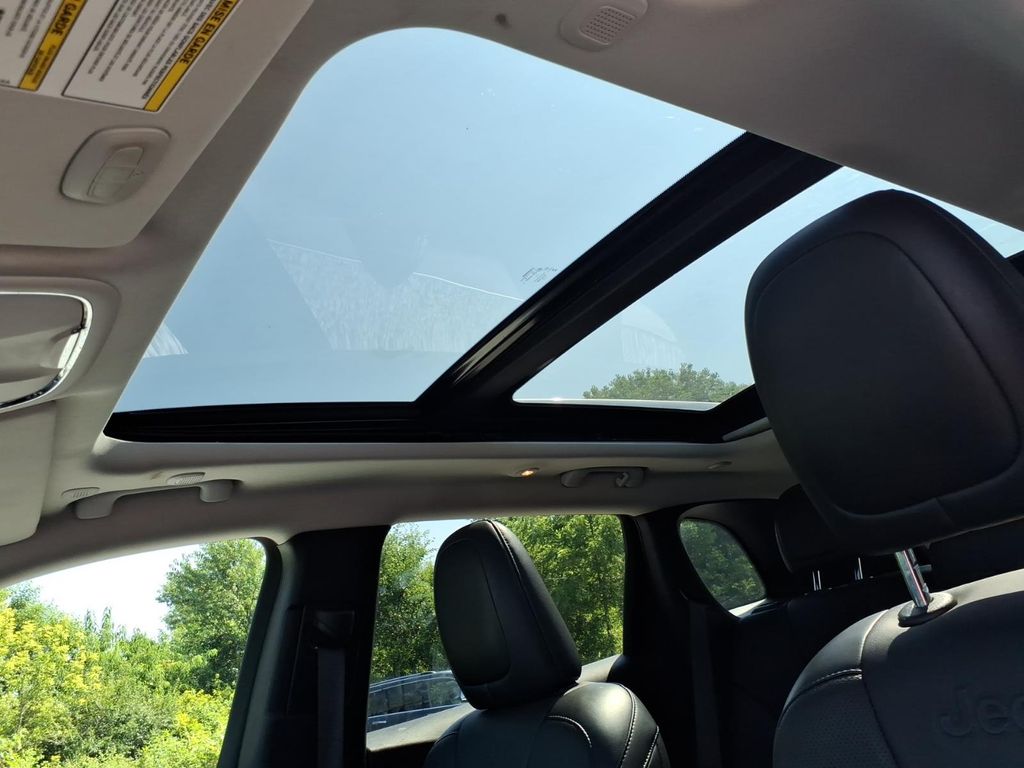Used 2020 Jeep Cherokee Limited with VIN 1C4PJMDN5LD538280 for sale in Bellevue, OH