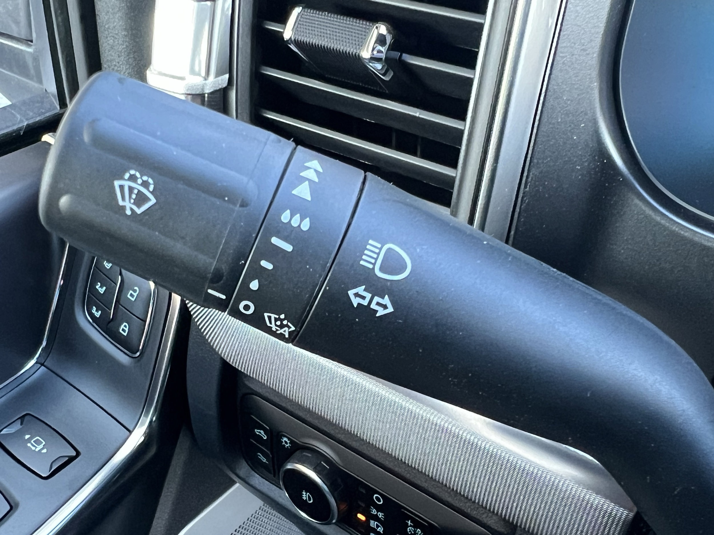 2026 Ford F-350 Super Duty Platinum - Photo 51