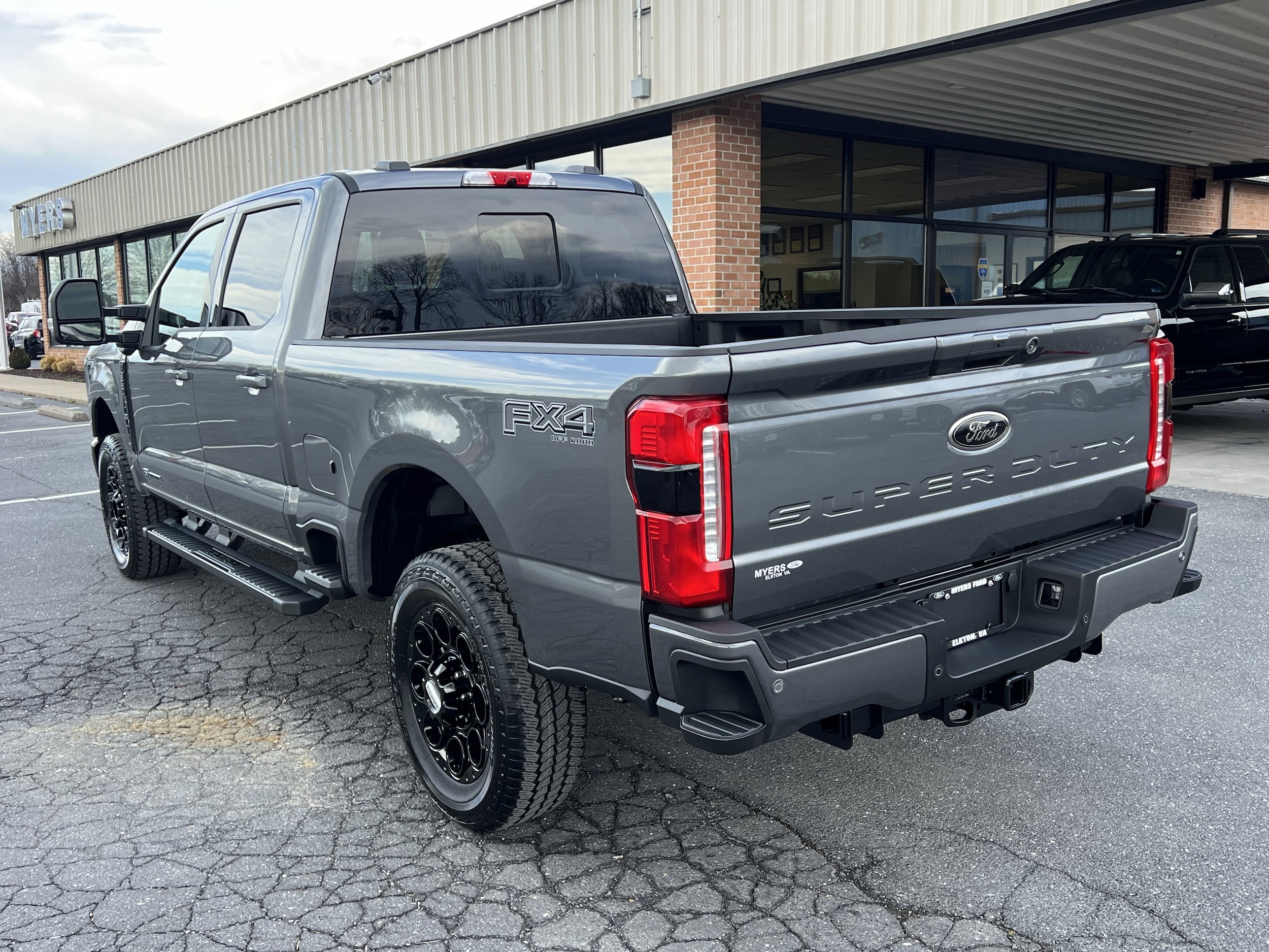 2026 Ford F-350 Super Duty XLT - Photo 8
