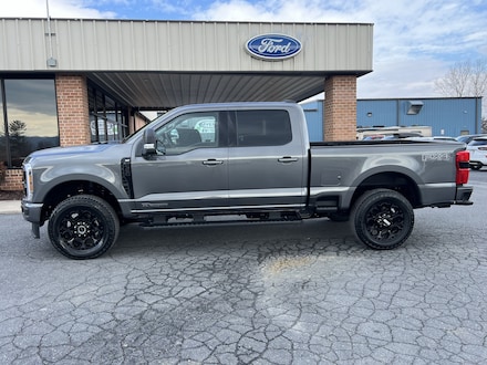 2026 Ford Super Duty F-350 SRW XLT XLT 4WD Crew Cab 6.75 Box