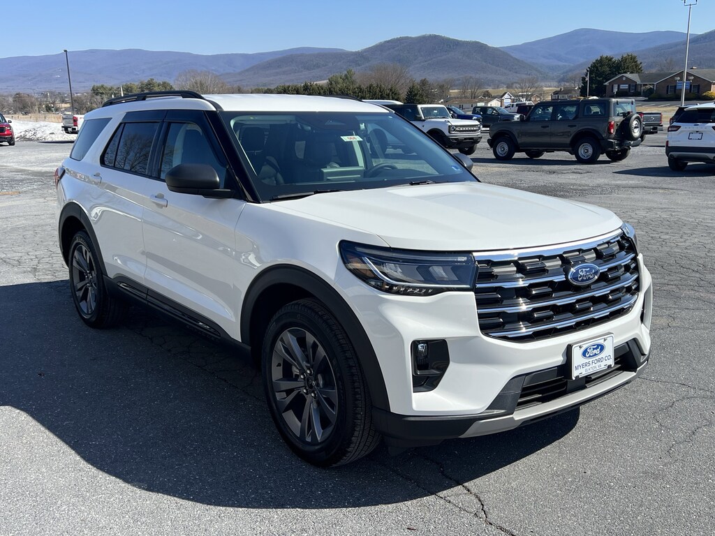 New 2026 Ford Explorer Active w/200A Pkg Active w/200A Pkg 4WD