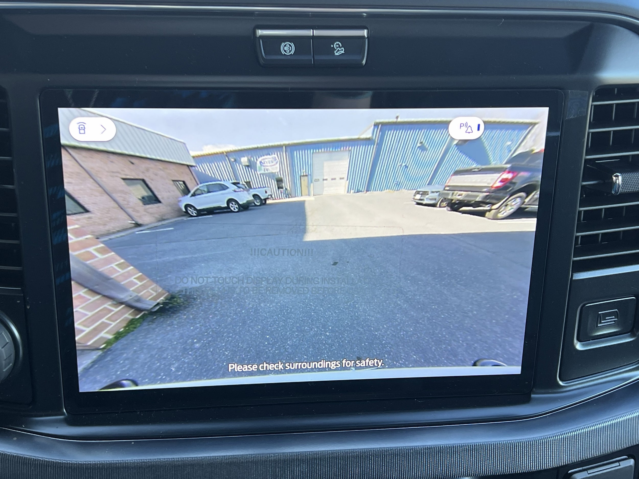 2026 Ford F-350 Super Duty Platinum - Photo 32