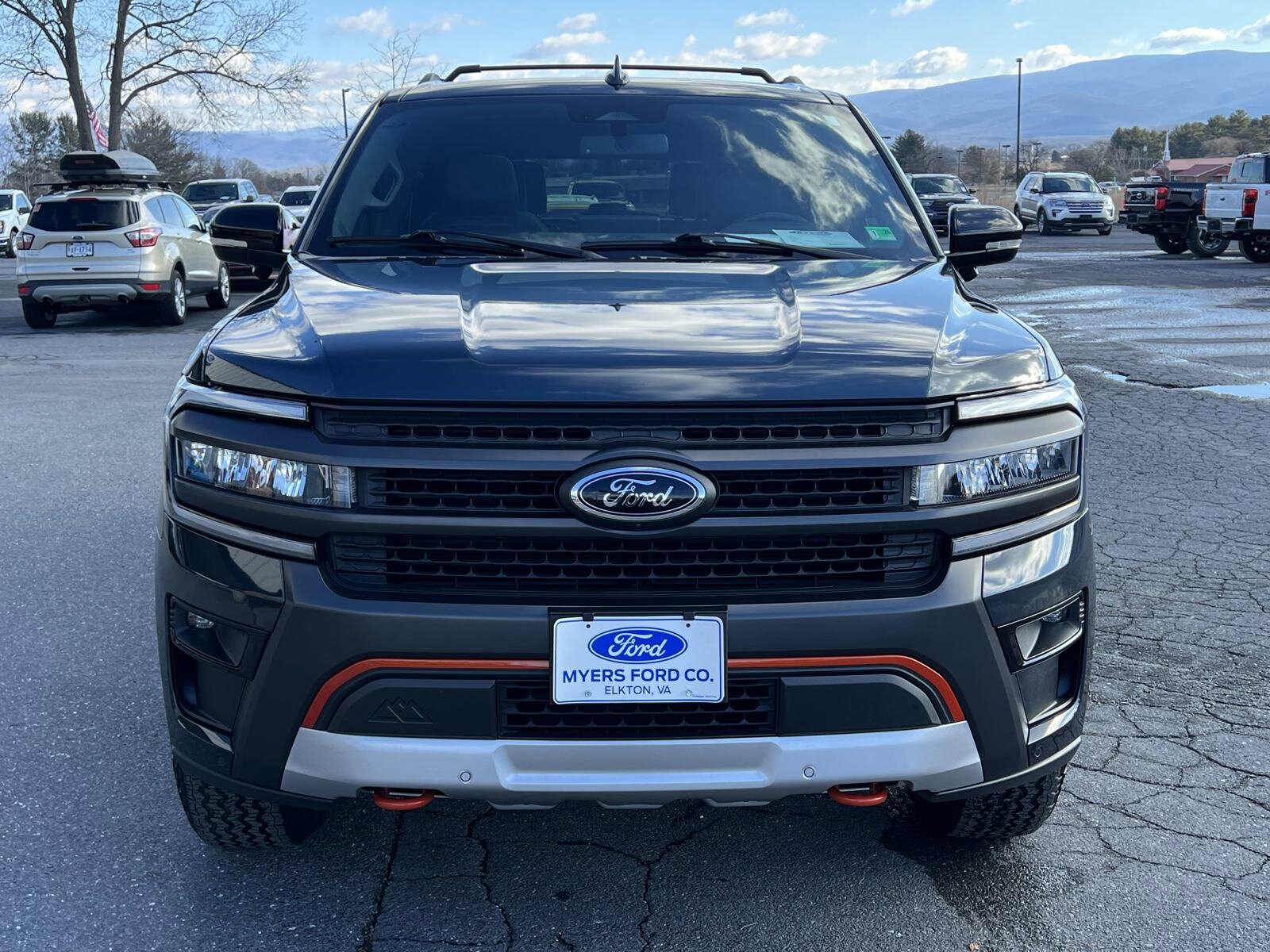 2023 Ford Expedition Timberline photo 3