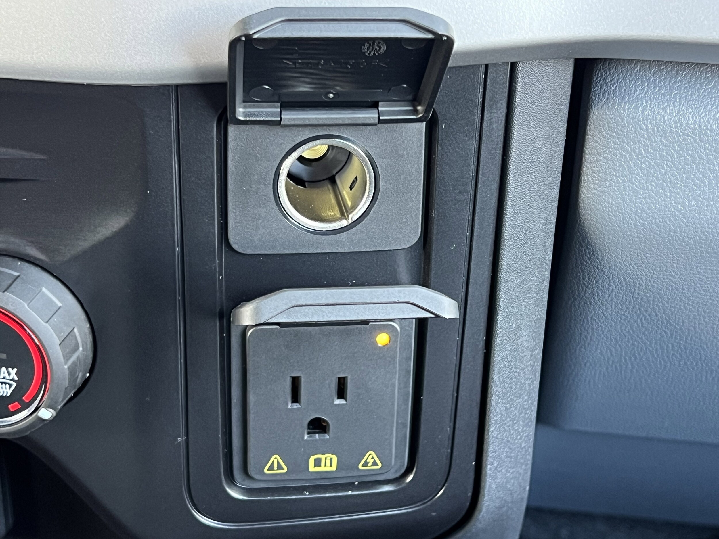 2026 Ford F-350 Super Duty XLT - Photo 40