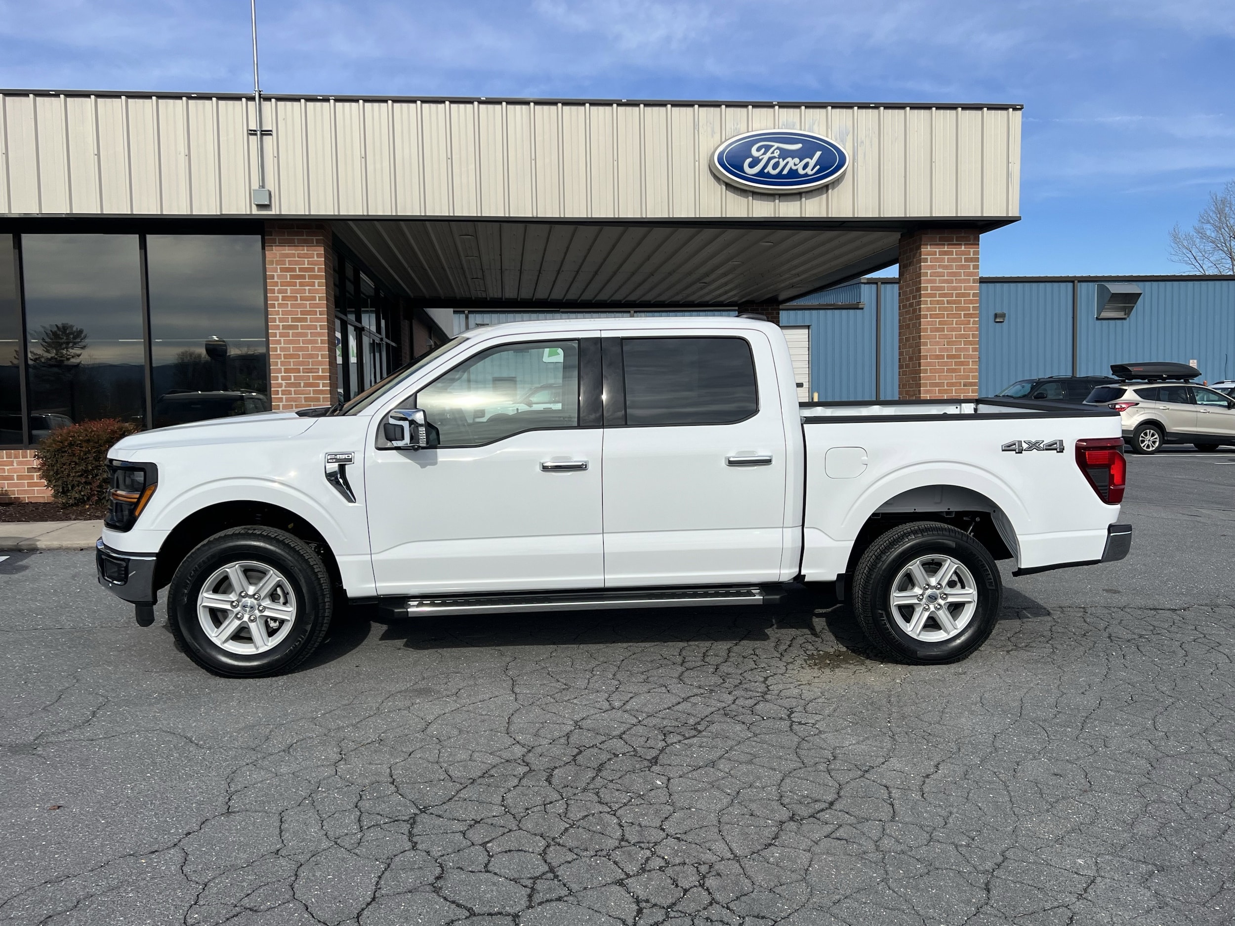 2025 Ford F-150 XLT's photo