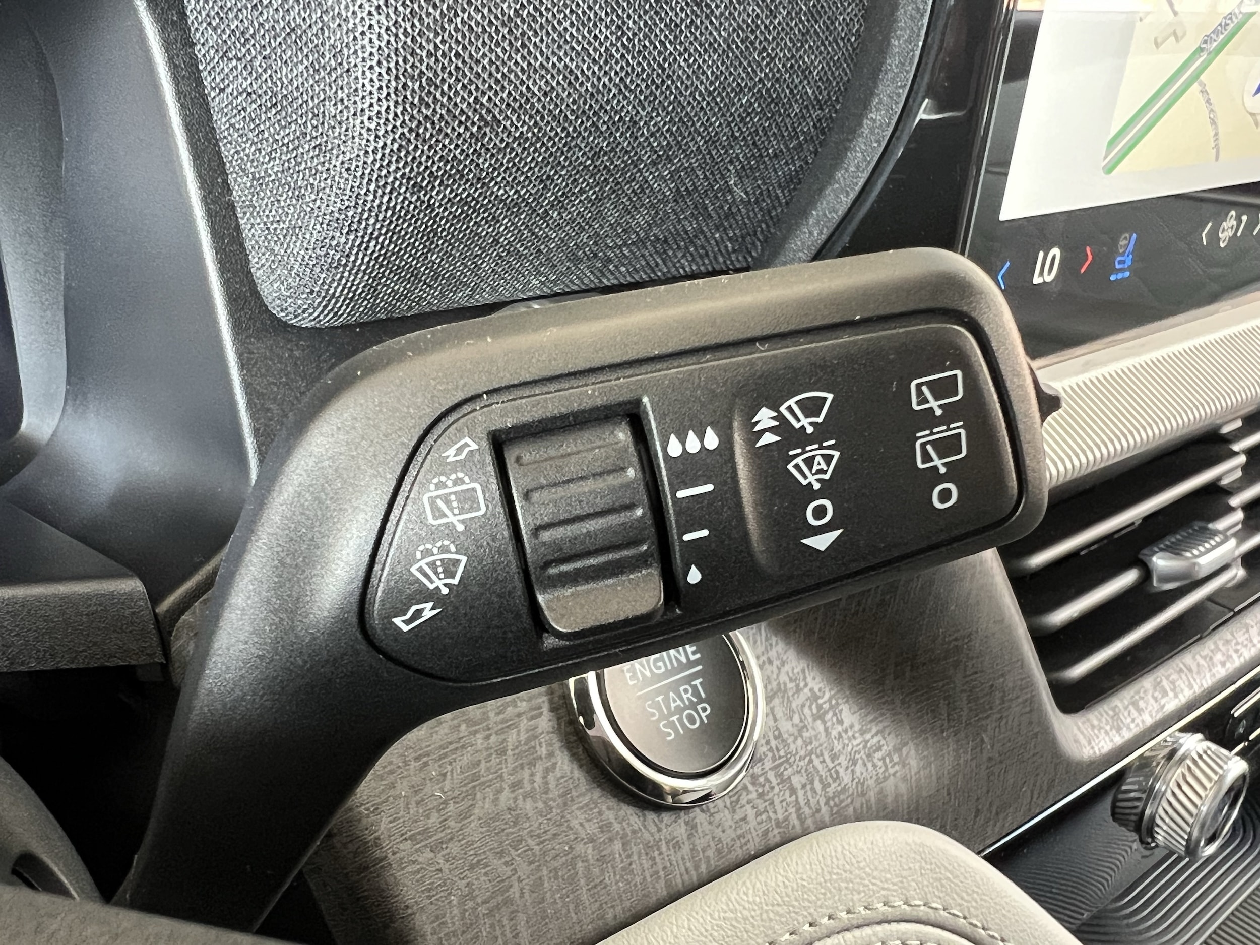 2026 Ford Explorer Platinum - Photo 38