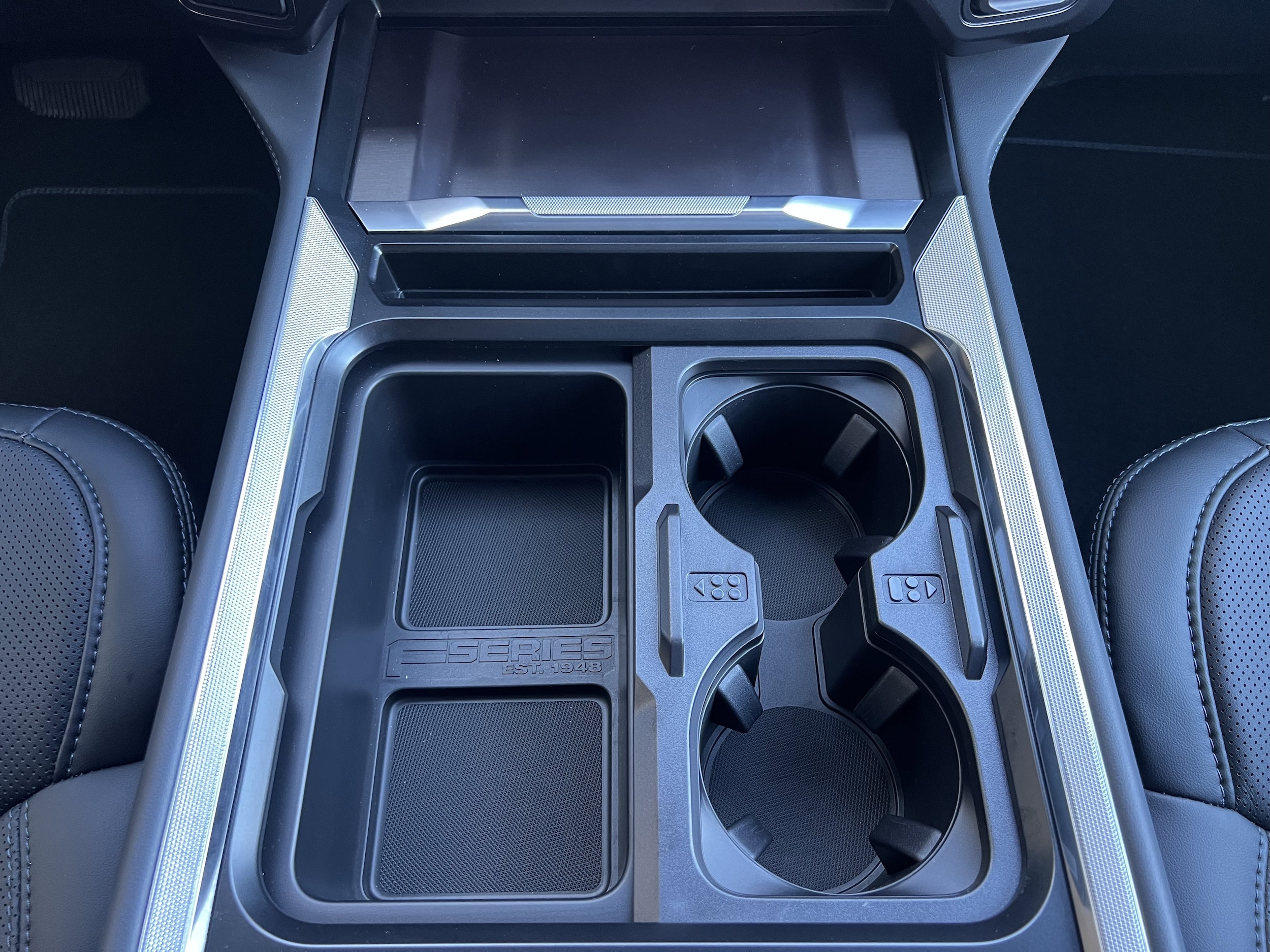 2026 Ford F-350 Super Duty Platinum - Photo 46
