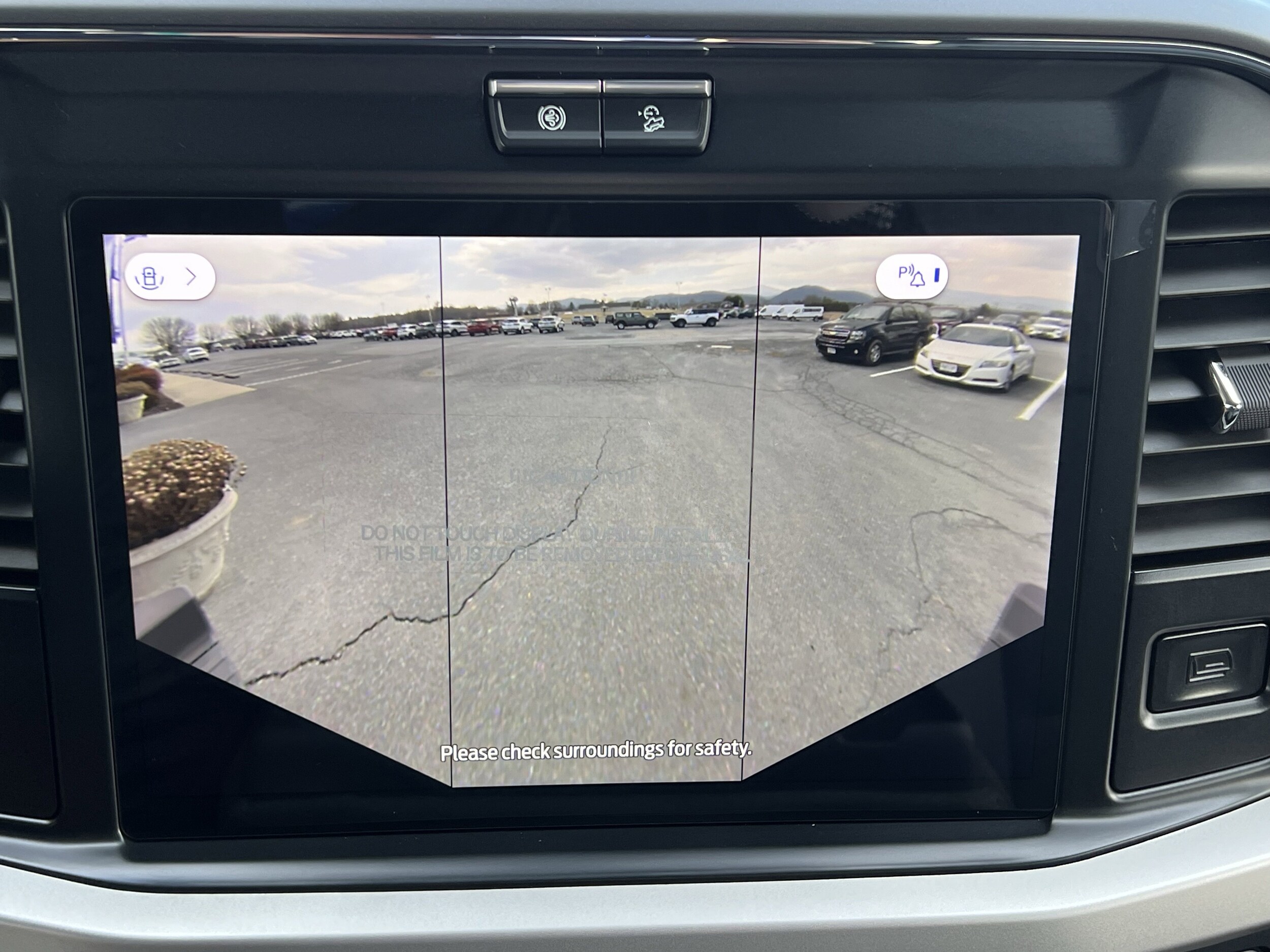 2026 Ford F-350 Super Duty XLT - Photo 35