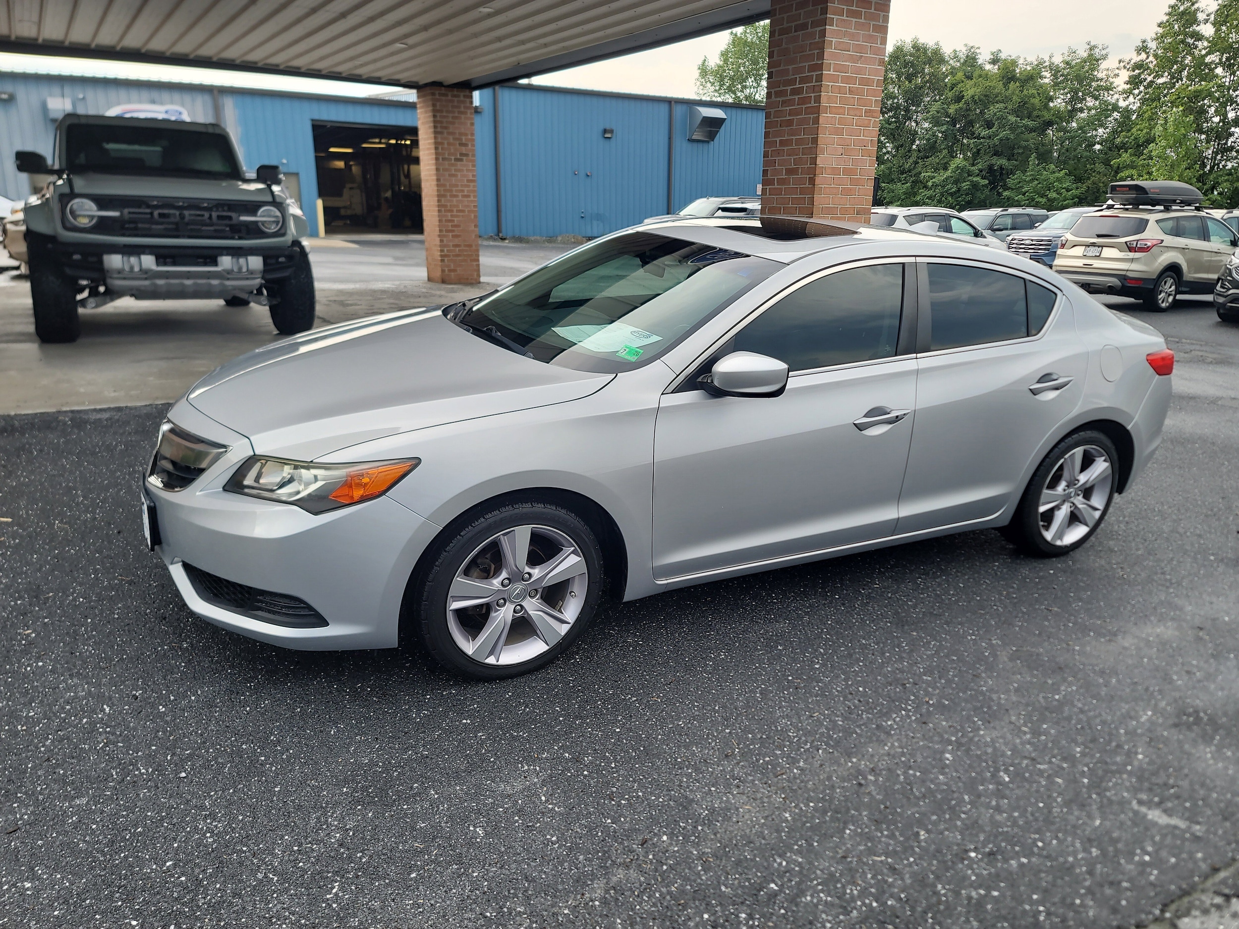 Used 2014 Acura ILX ILX with VIN 19VDE1F38EE006727 for sale in Elkton, VA