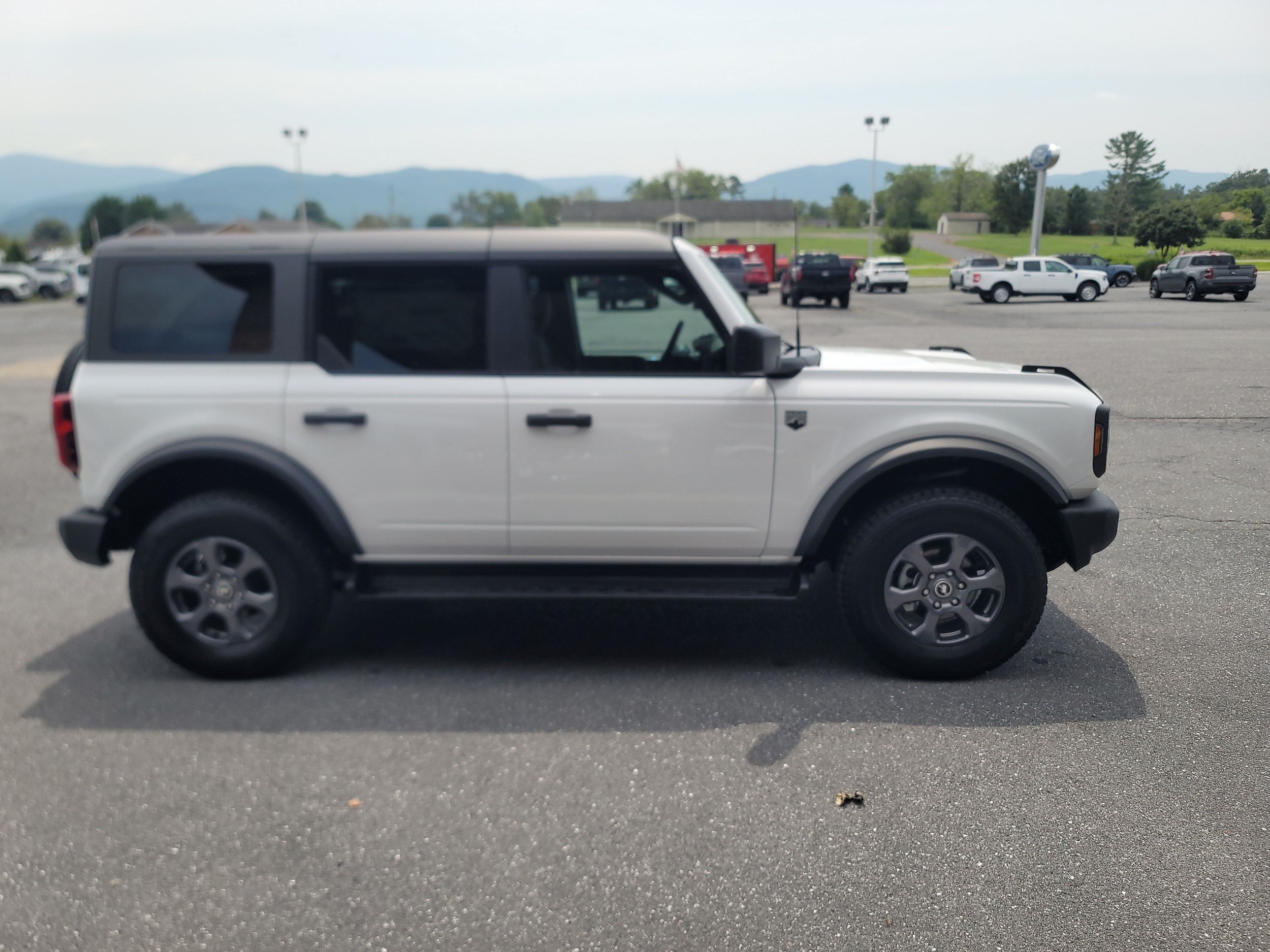 2026 Ford Bronco 4-Door Big Bend - Photo 6