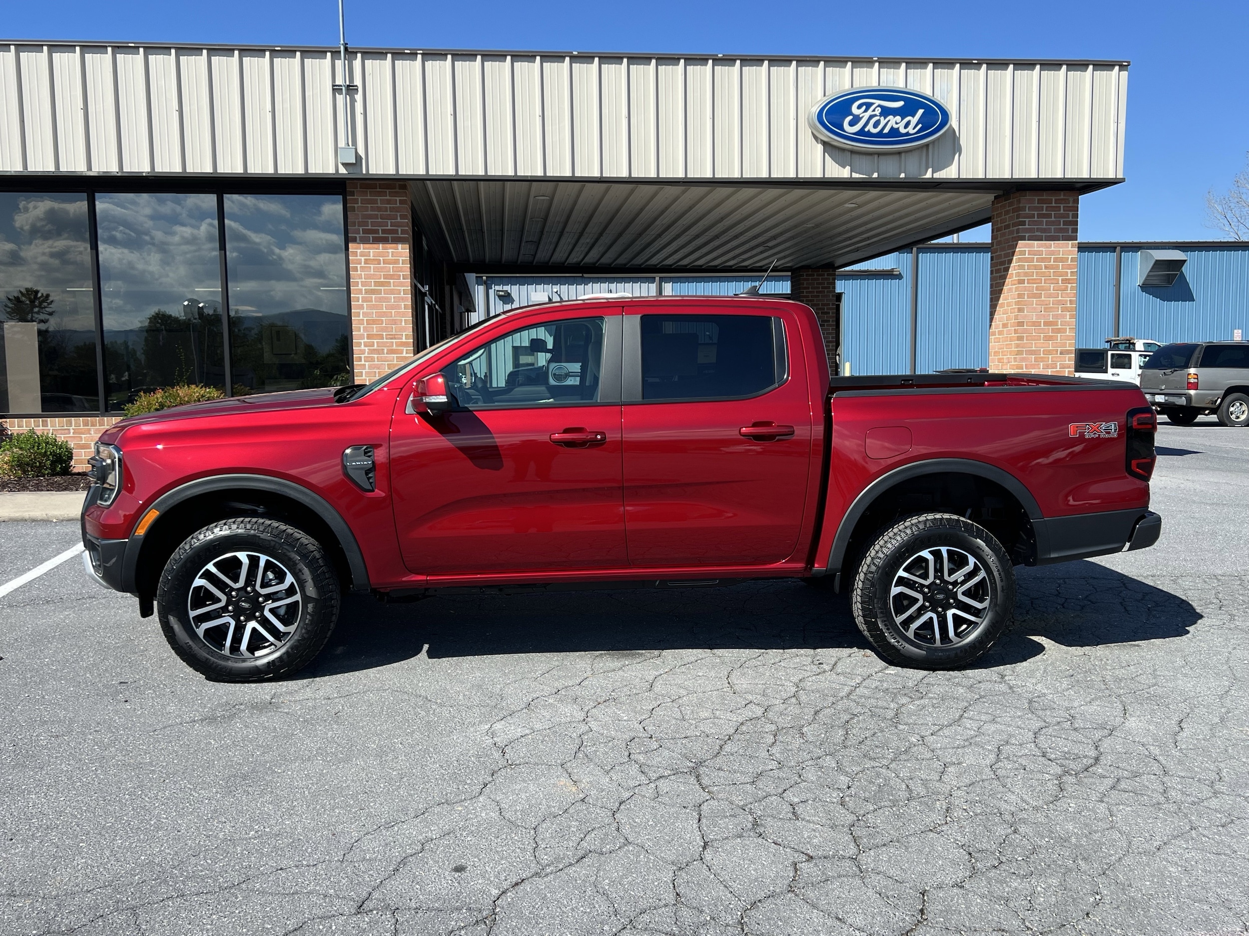 2025 Ford Ranger Lariat's photo
