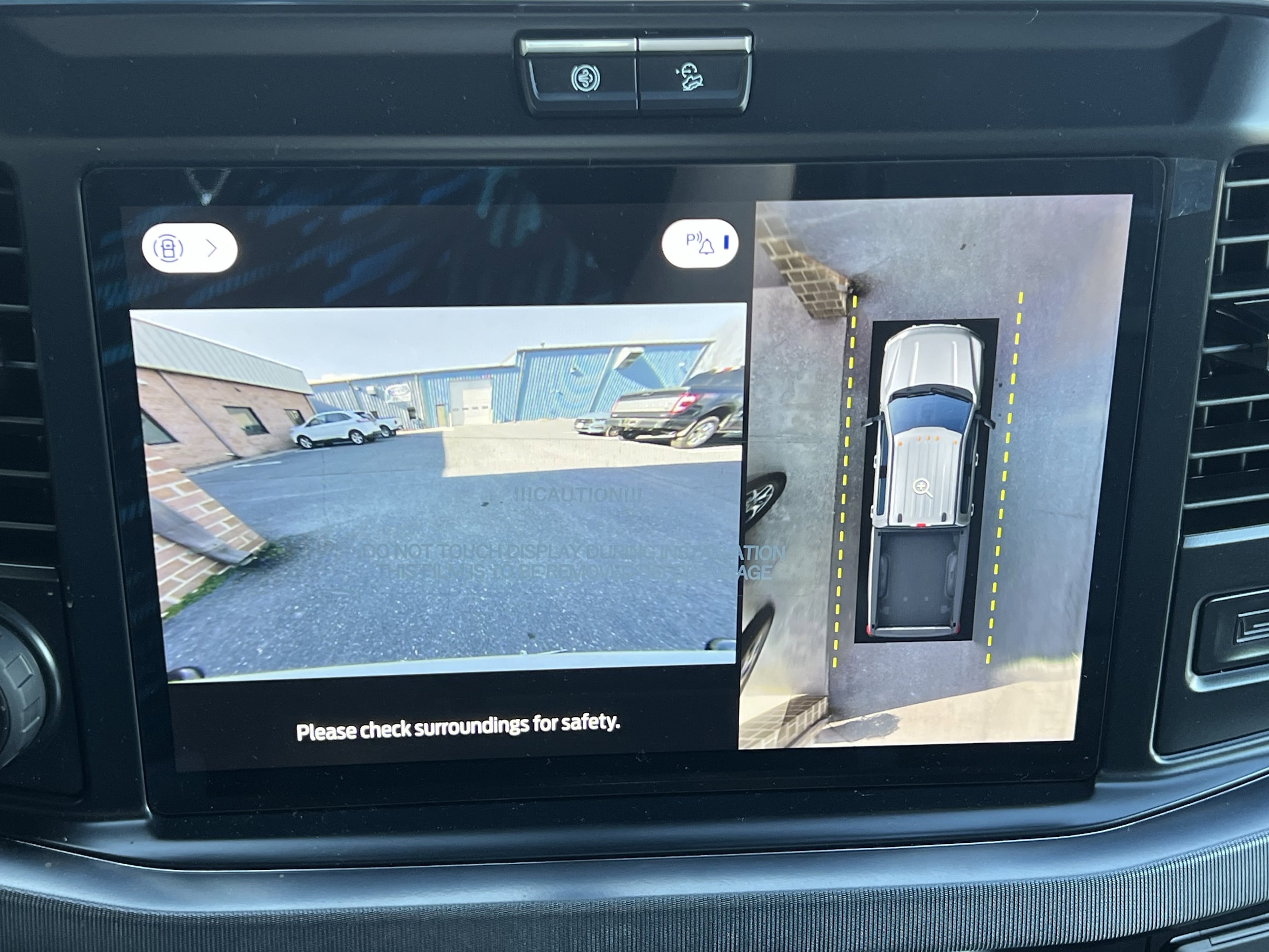 2026 Ford F-350 Super Duty Platinum - Photo 31