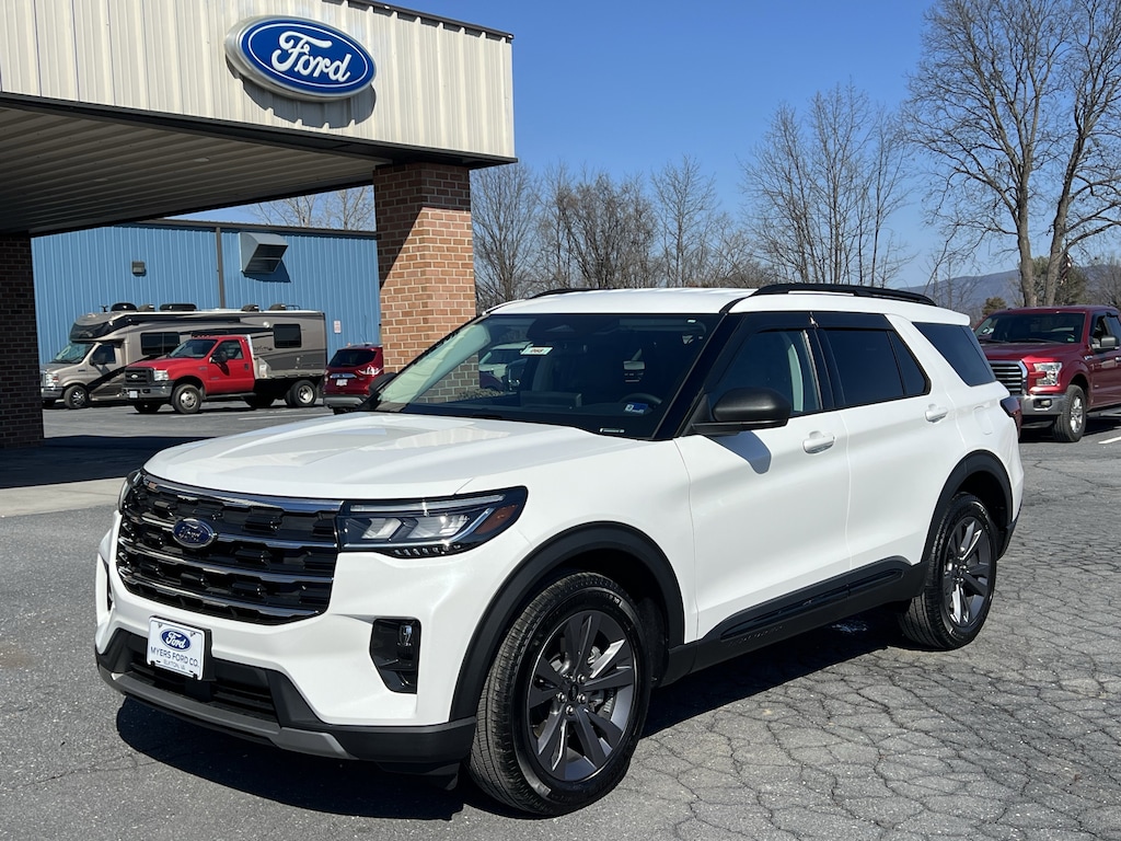 New 2026 Ford Explorer Active w/200A Pkg Active w/200A Pkg 4WD