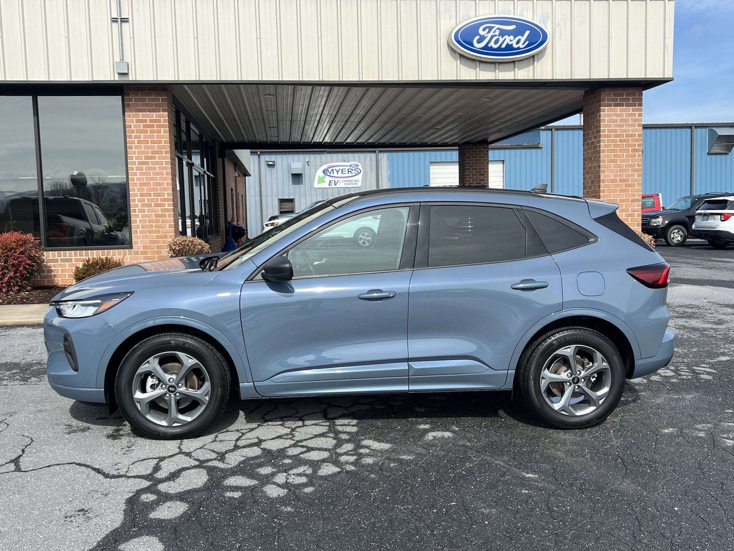2023 Ford Escape ST-Line