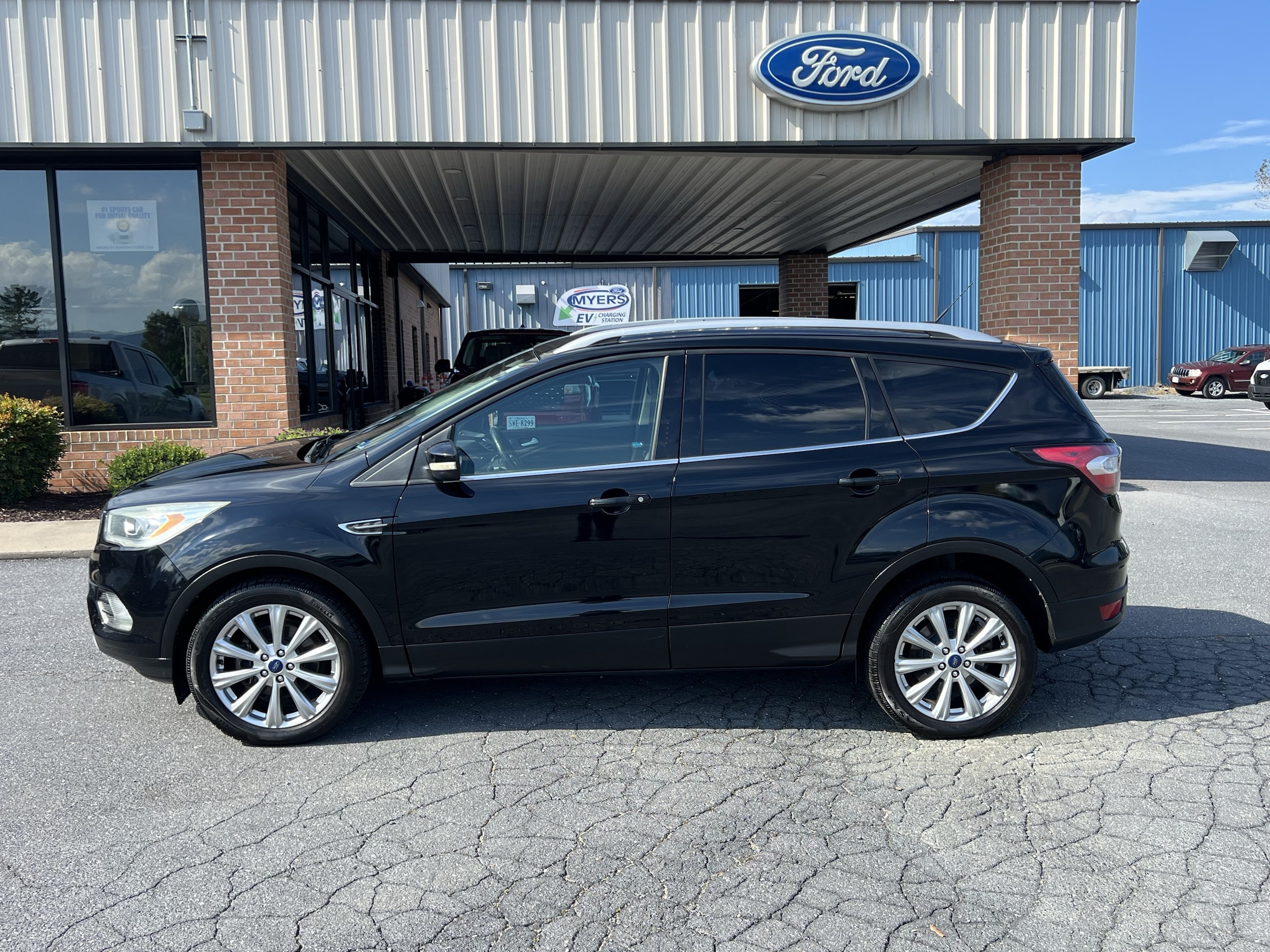 Used 2017 Ford Escape Titanium with VIN 1FMCU0JD4HUC08479 for sale in Elkton, VA