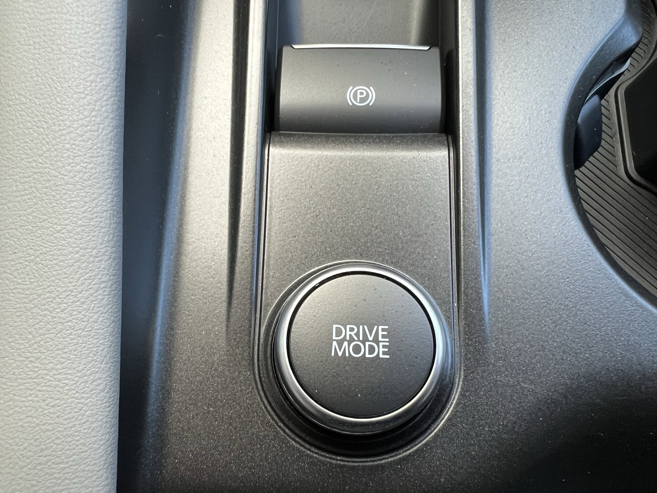 2026 Ford Explorer Active - Photo 27
