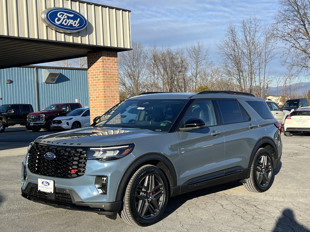 New 2026 Ford Explorer ST ST 4WD