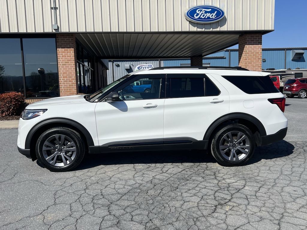 New 2026 Ford Explorer Active w/200A Pkg Active w/200A Pkg 4WD