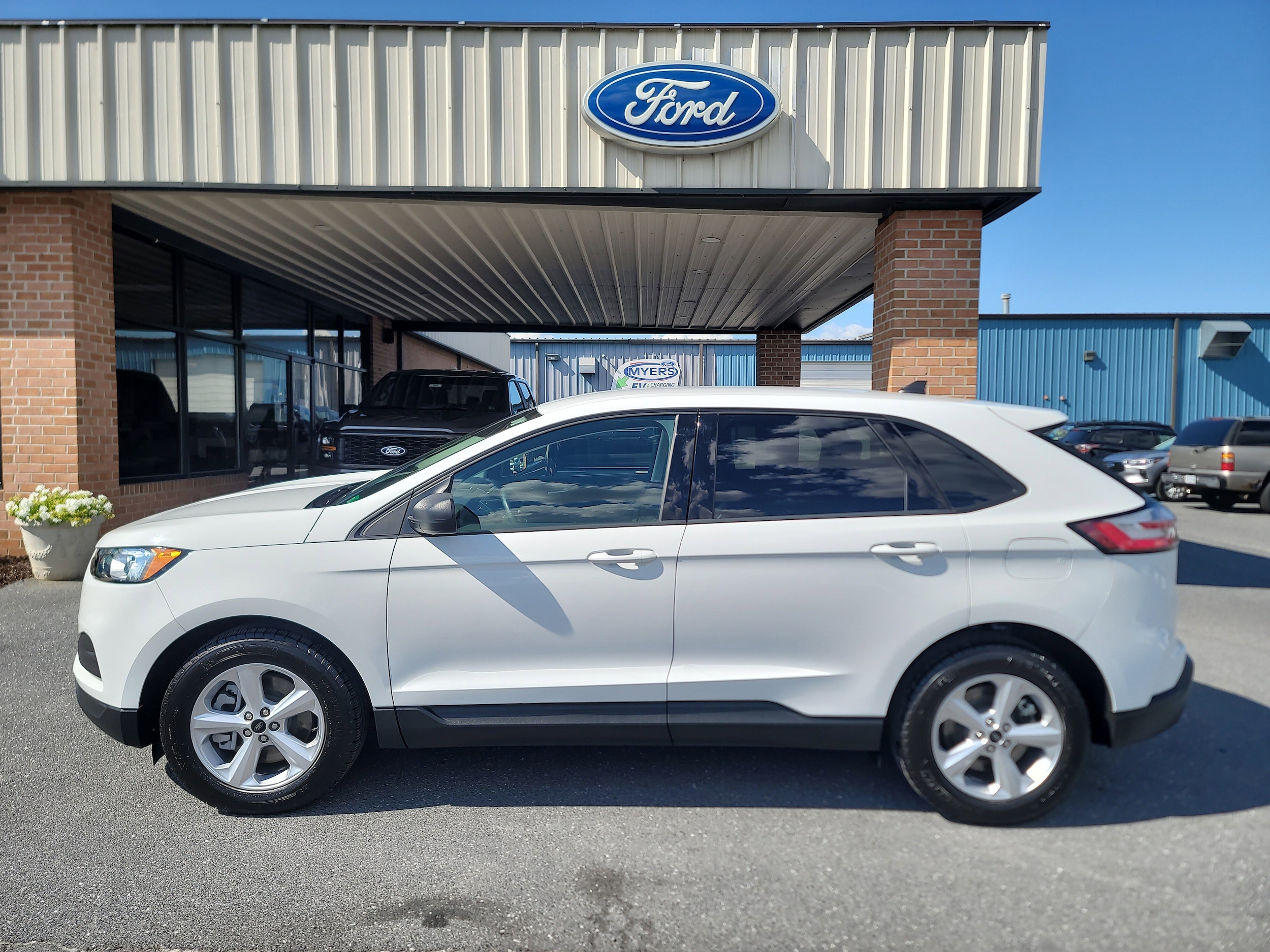 2024 Ford Edge SE