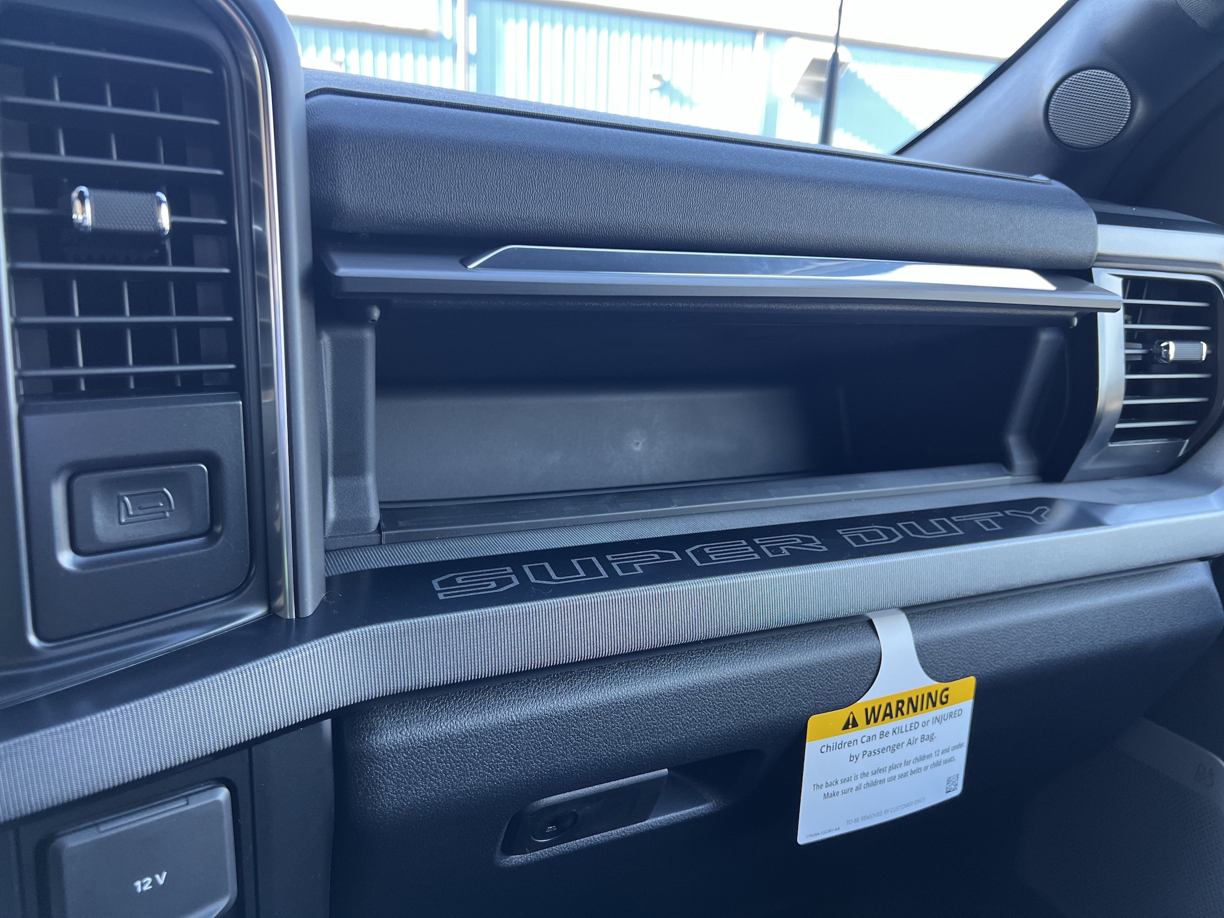 2026 Ford F-350 Super Duty Platinum - Photo 45