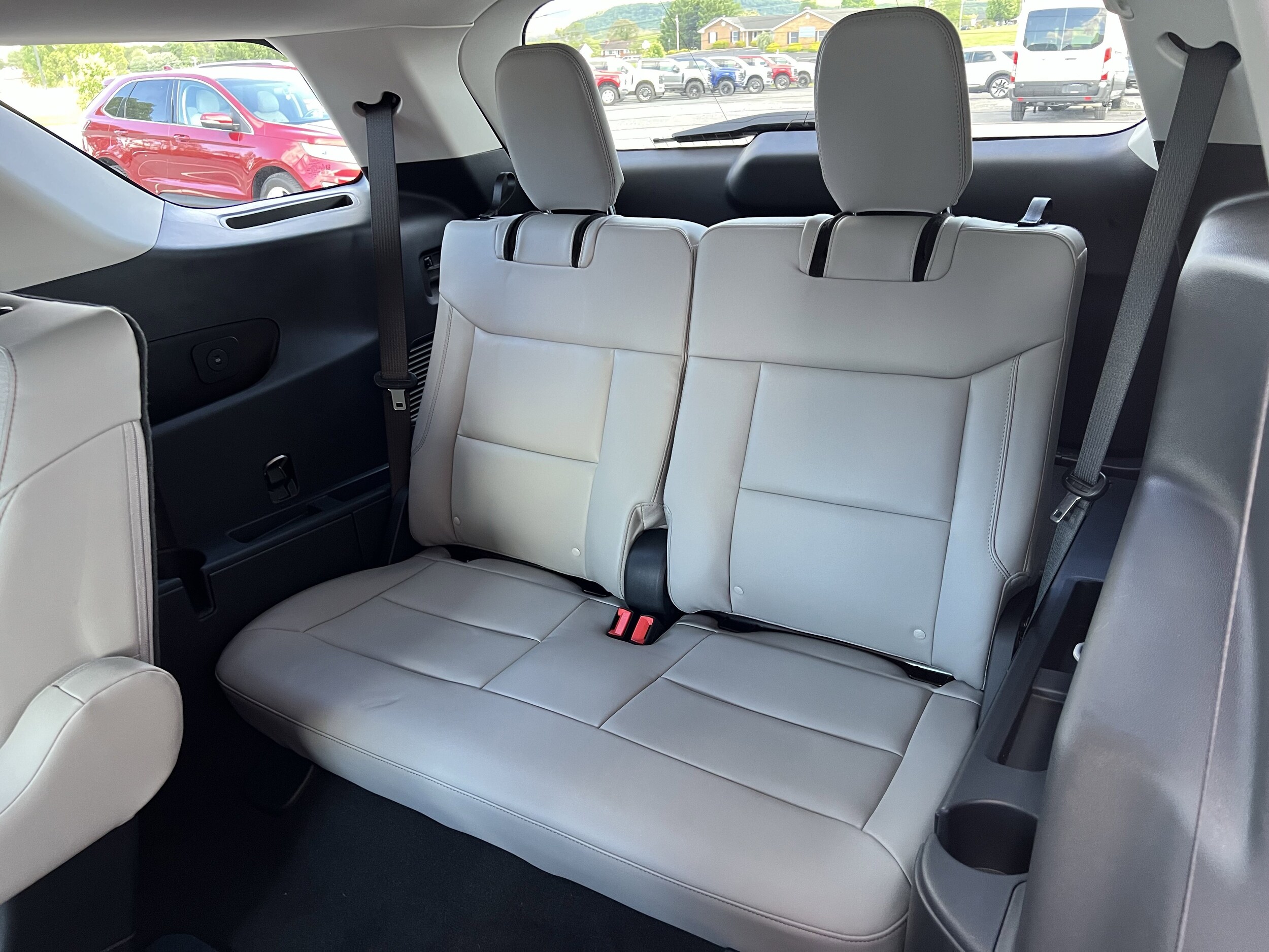 2026 Ford Explorer Active - Photo 18