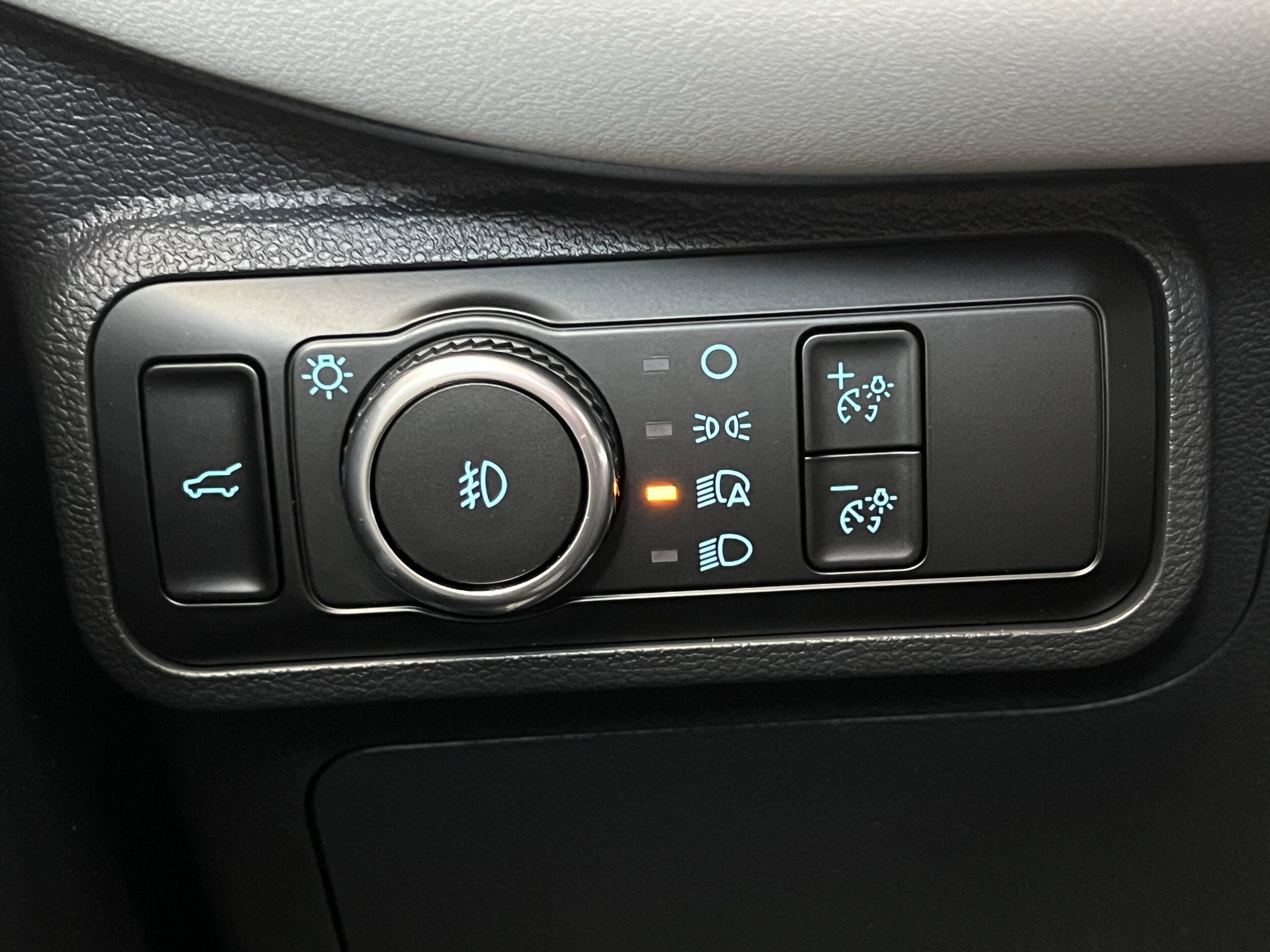 2026 Ford Explorer Platinum - Photo 40