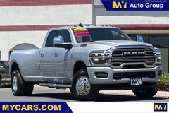 2026 Ram 3500 LARAMIE CREW CAB 4X4 8' BOX Pickup