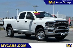 2025 Ram 2500 TRADESMAN CREW CAB 4X4 6'4 BOX Pickup