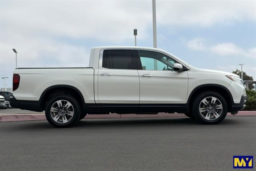 Used 2019 Honda Ridgeline RTL-E Truck