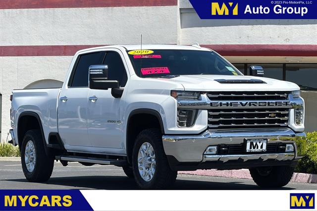 2020 Chevrolet Silverado HD LTZ Crew Cab Standard Box's photo