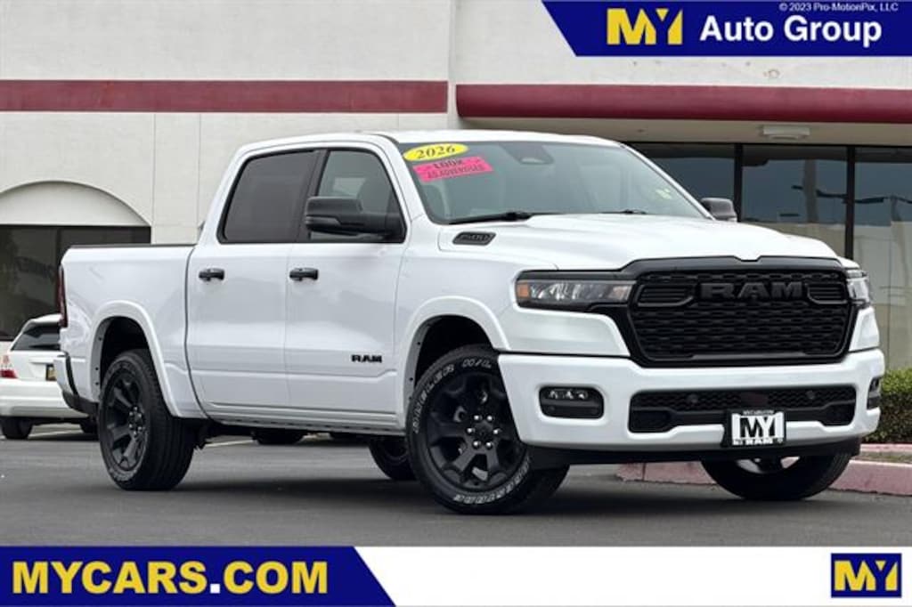 New 2026 Ram 1500 BIG HORN CREW CAB 4X4 5'7 BOX Pickup
