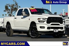 2026 Ram 2500 BLACK EXPRESS CREW CAB 4X4 6'4 BOX Pickup
