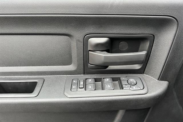 2026 RAM 3500 Tradesman - Photo 7