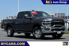 2025 Ram 2500 TRADESMAN CREW CAB 4X4 6'4 BOX Pickup