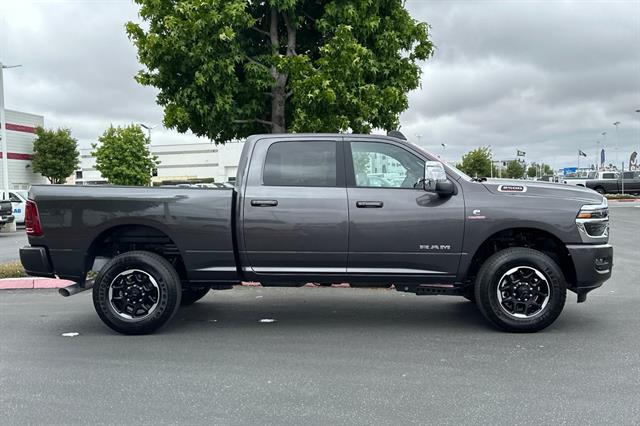 2025 Ram 2500 Laramie photo 3