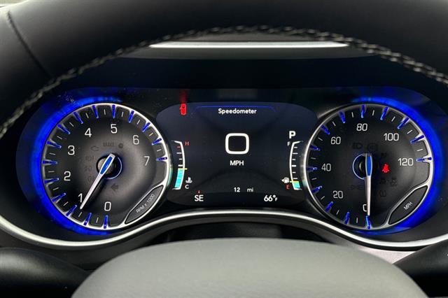2026 Chrysler Voyager LX - Photo 20