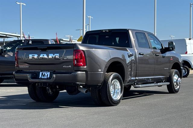 2026 Ram 3500 Laramie photo 4
