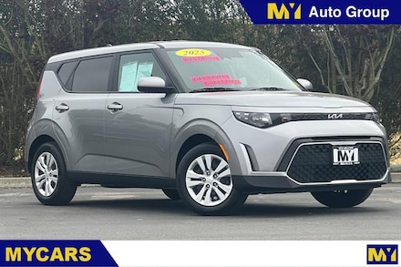 2025 Kia Soul LX Car