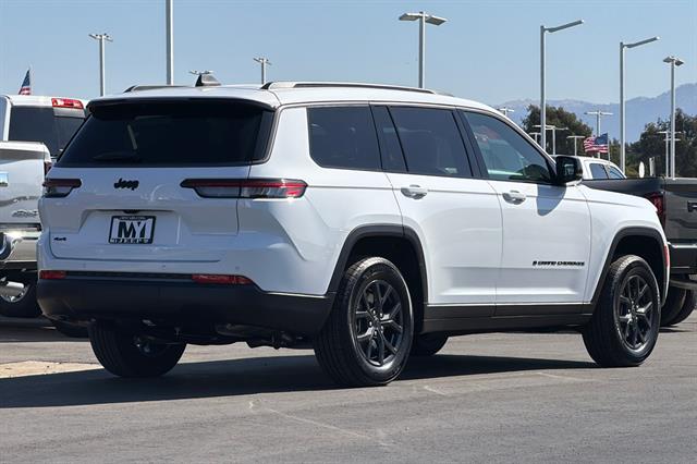 New 2027 Jeep Grand Cherokee L LAREDO ALTITUDE 4X4 Sport Utility