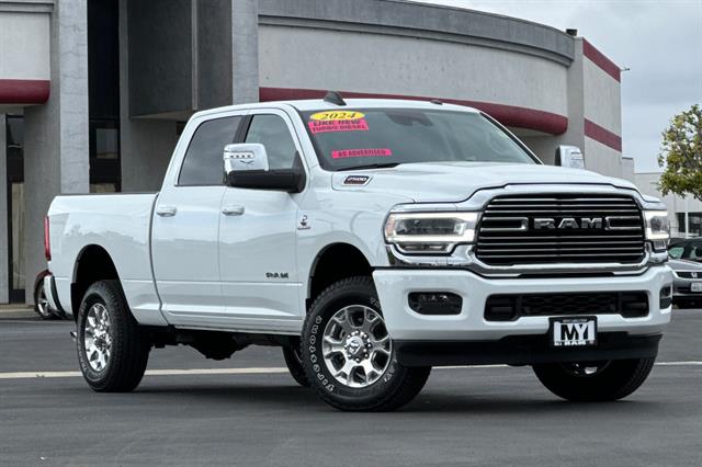 2024 Ram 2500 Laramie photo 2