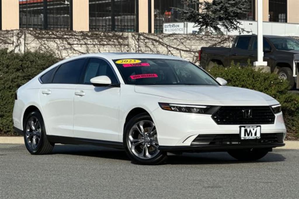 Used 2023 Honda Accord Sedan EX Car