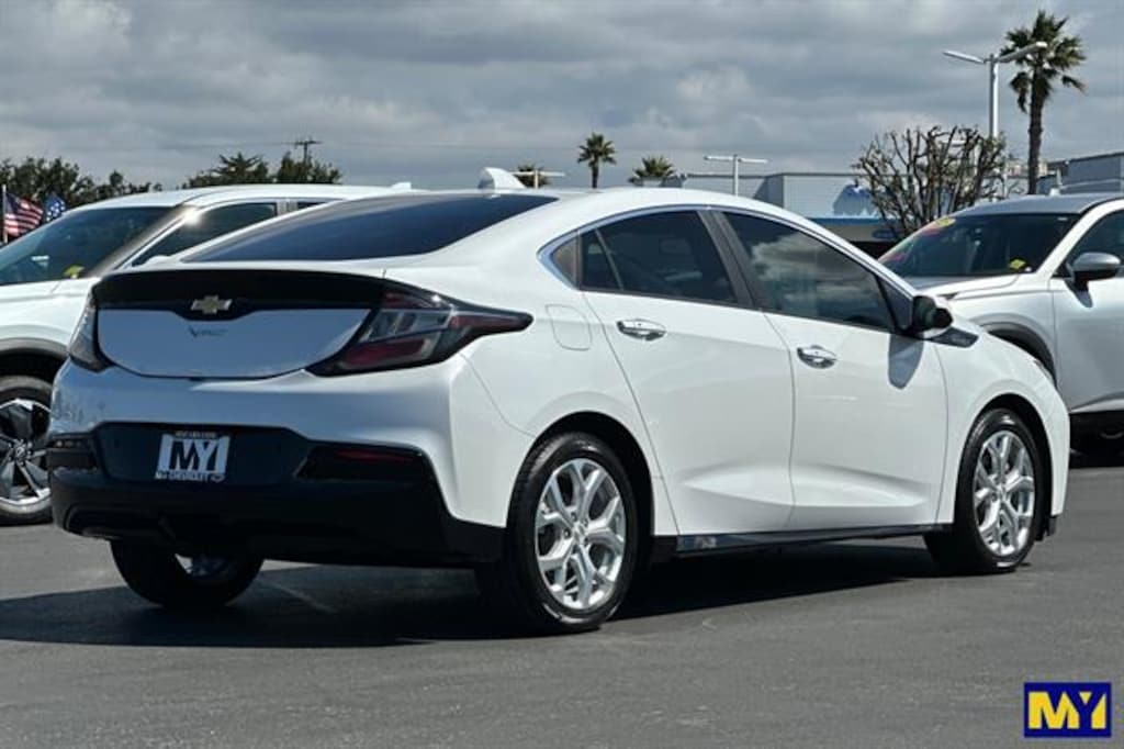 Used 2018 Chevrolet Volt Premier Car