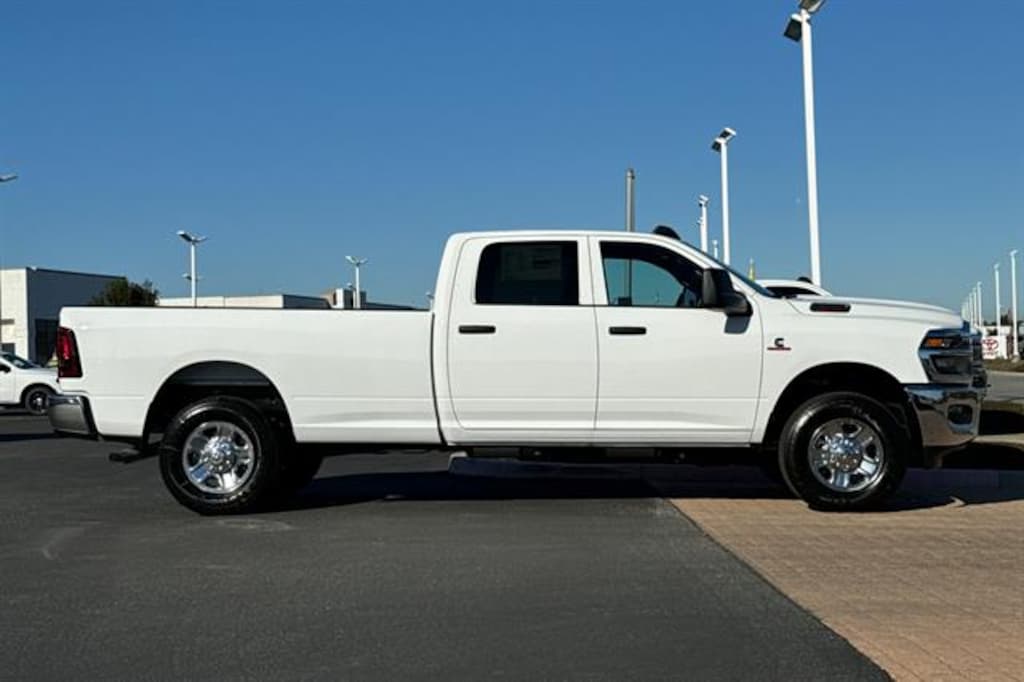 New 2026 Ram 3500 TRADESMAN CREW CAB 4X4 8' BOX Pickup